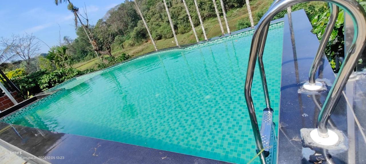 Pool Side Villa'S Of Coorg Madikeri Exterior photo