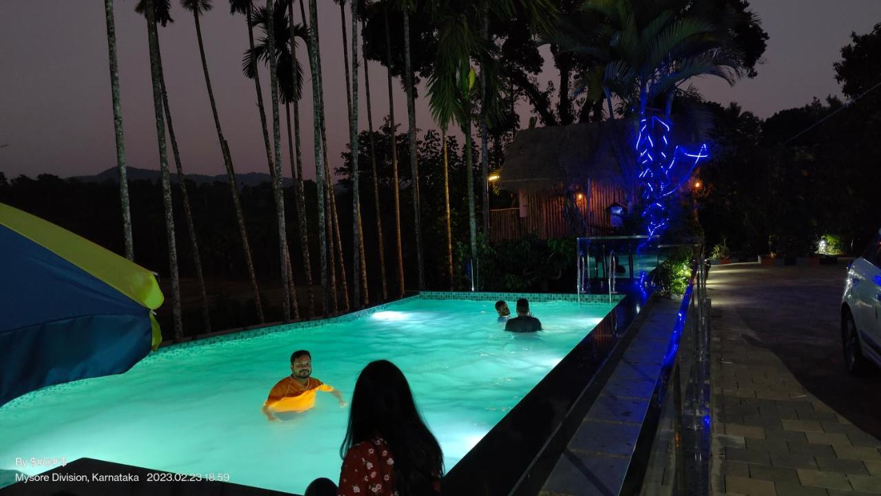 Pool Side Villa'S Of Coorg Madikeri Exterior photo